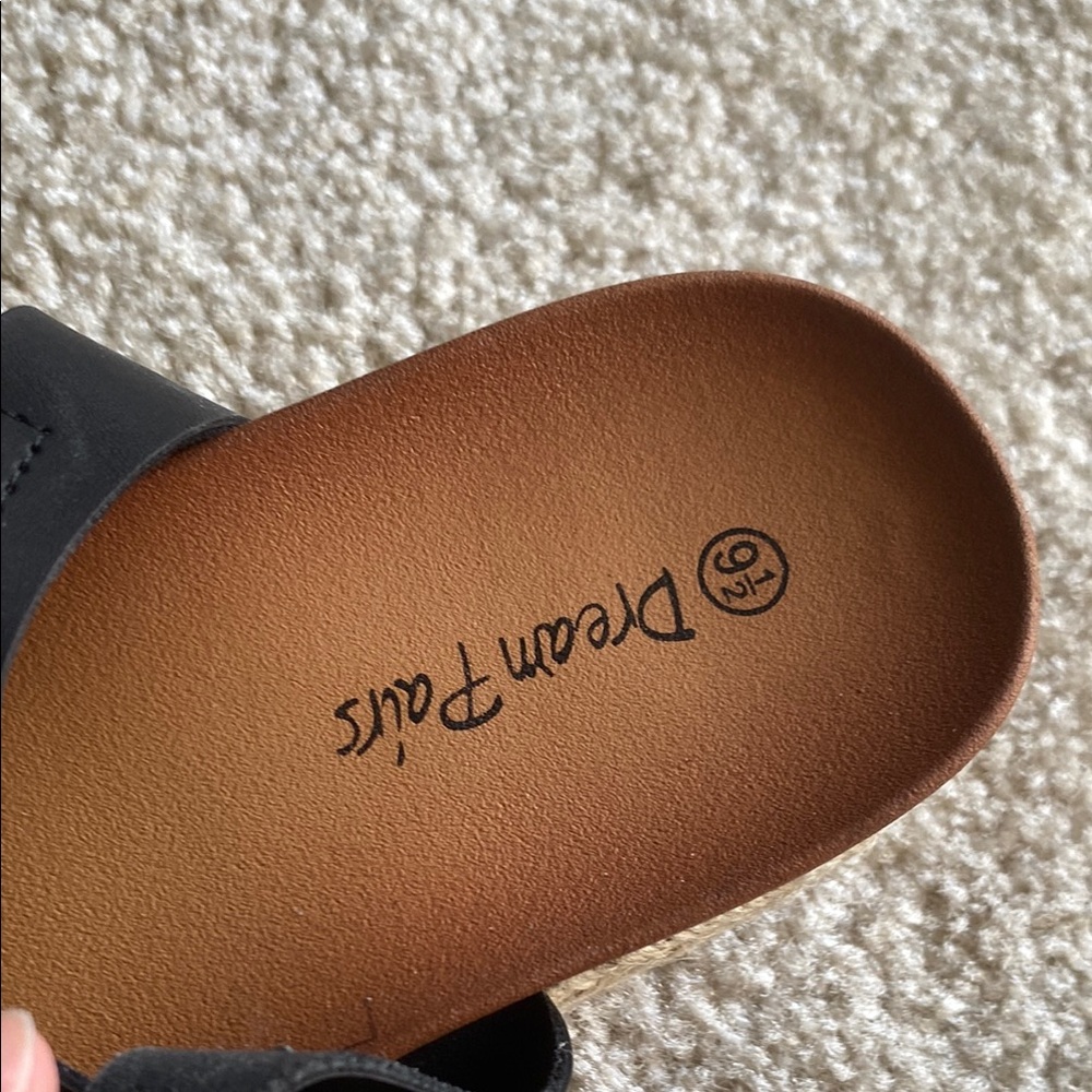 Dream Pairs Black Espadrille Sandals - Picture 3 of 5